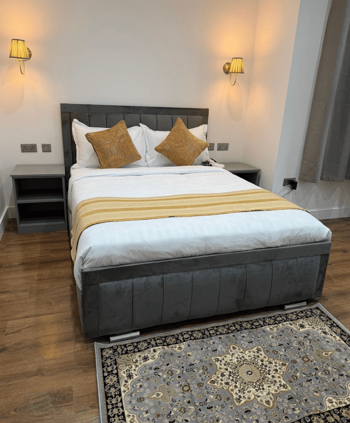 King bedroom — front view