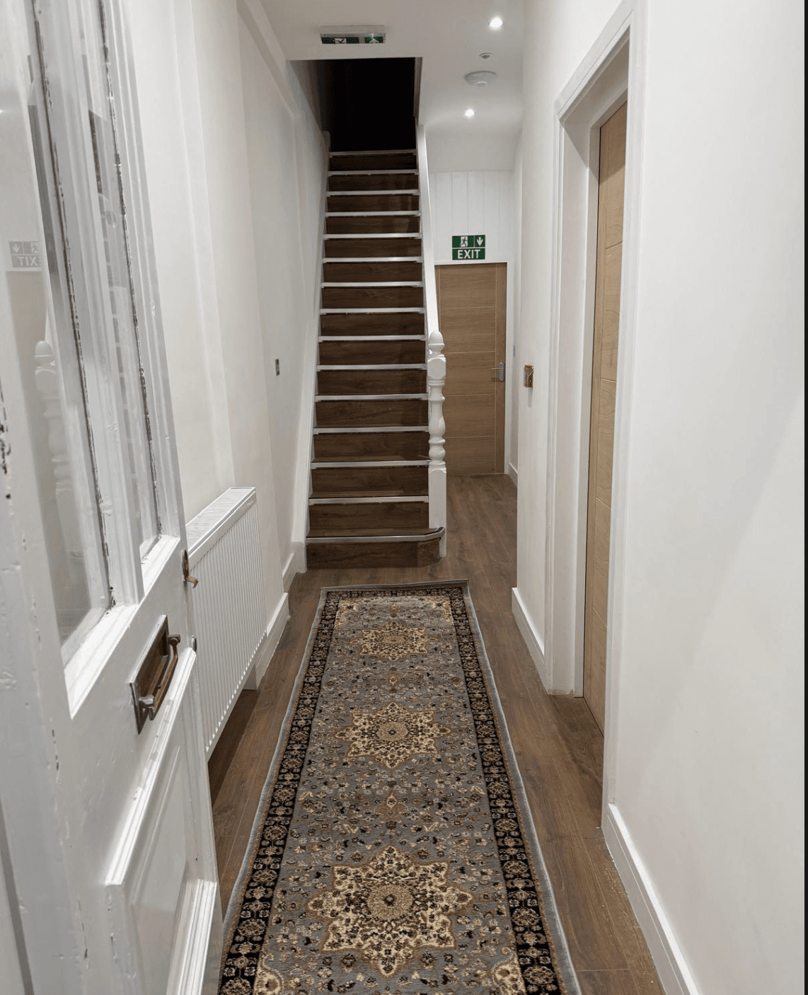 Entrance hall with staircase